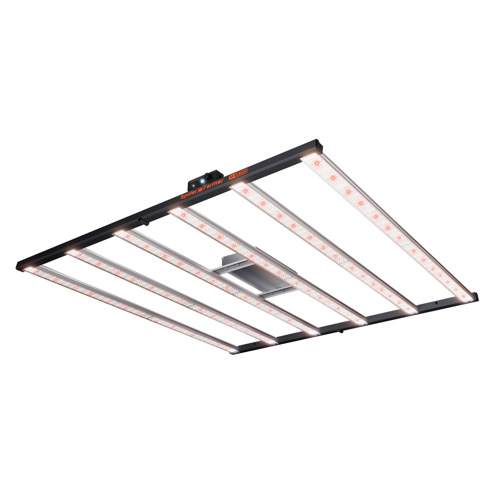 Spider Farmer G8600 800W Smart LED Grow Light – High-Intensity 5x5 Coverage LED grow light with black frame and white panels on a white background