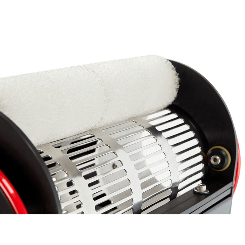 CenturionPro TableTop Wet & Dry Hybrid Trimmer close up on blades