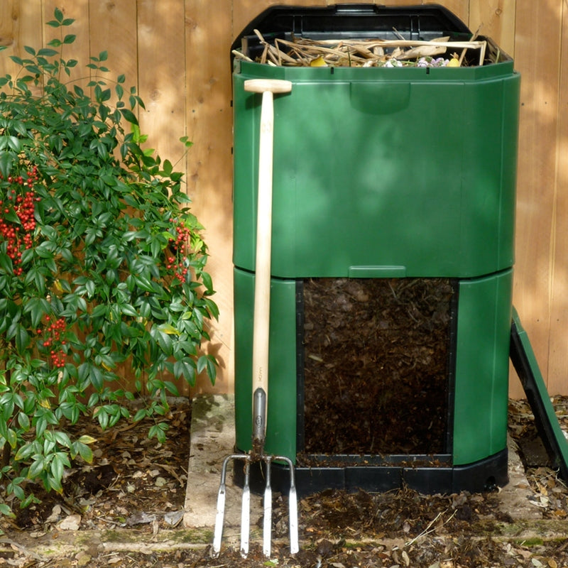 Exaco Aerobin 400 Insulated Composter 113 gal lifestyle image