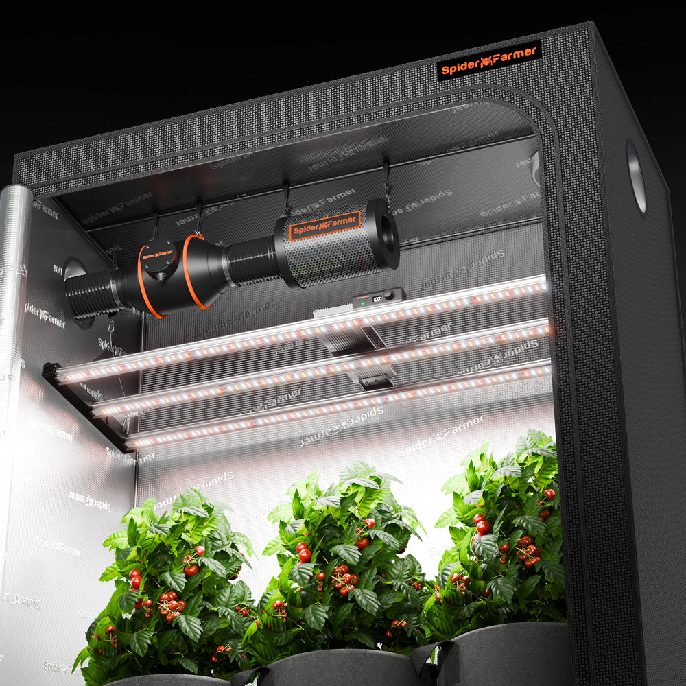 Spider Farmer SE4500 320W LED Grow Light – Smart High-Efficiency Lighting for 2×4 and 3×5 Grow Spaces Spider Farmer indoor gardening system with plants growing inside